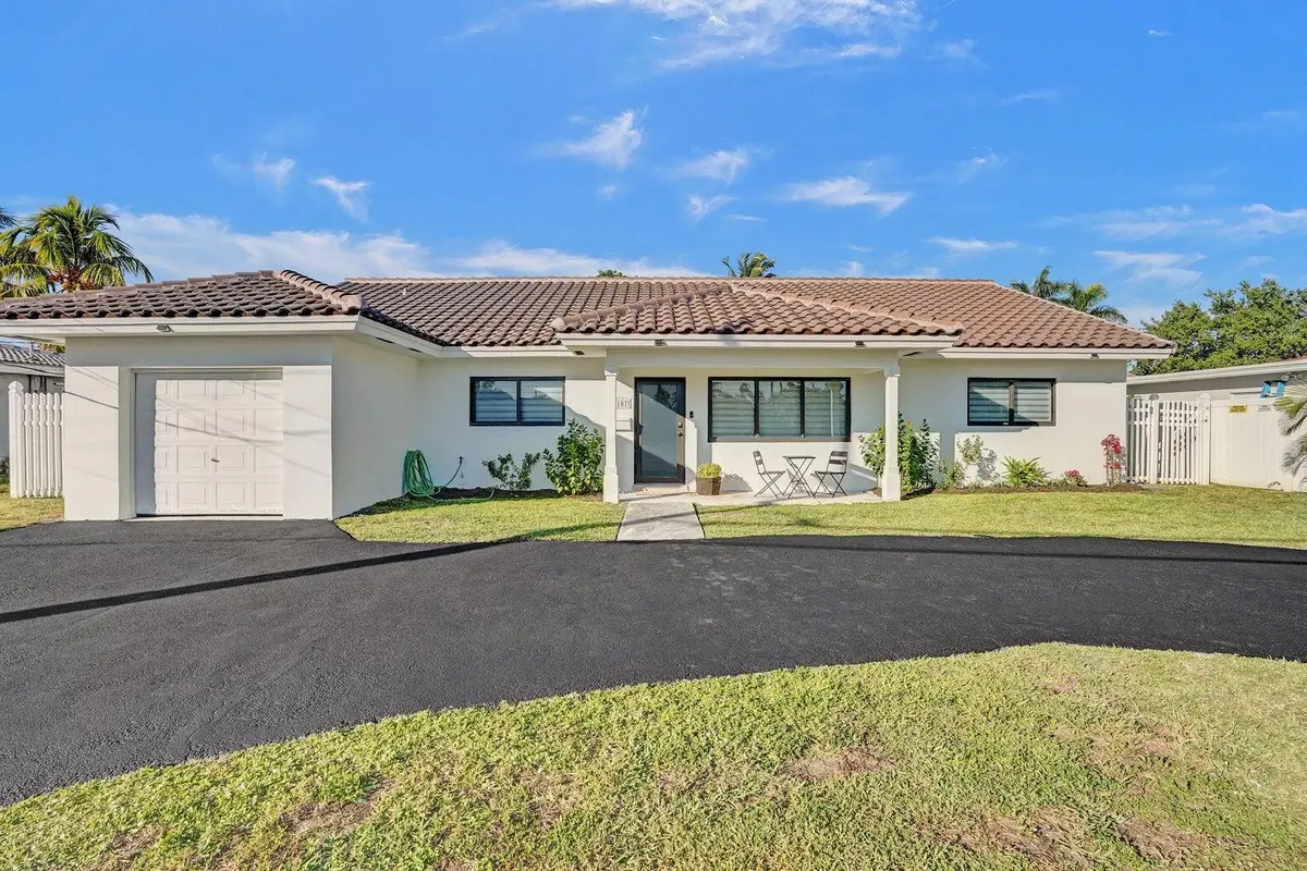 1107 SE 13th Court, Deerfield Beach, FL 33441 - #1