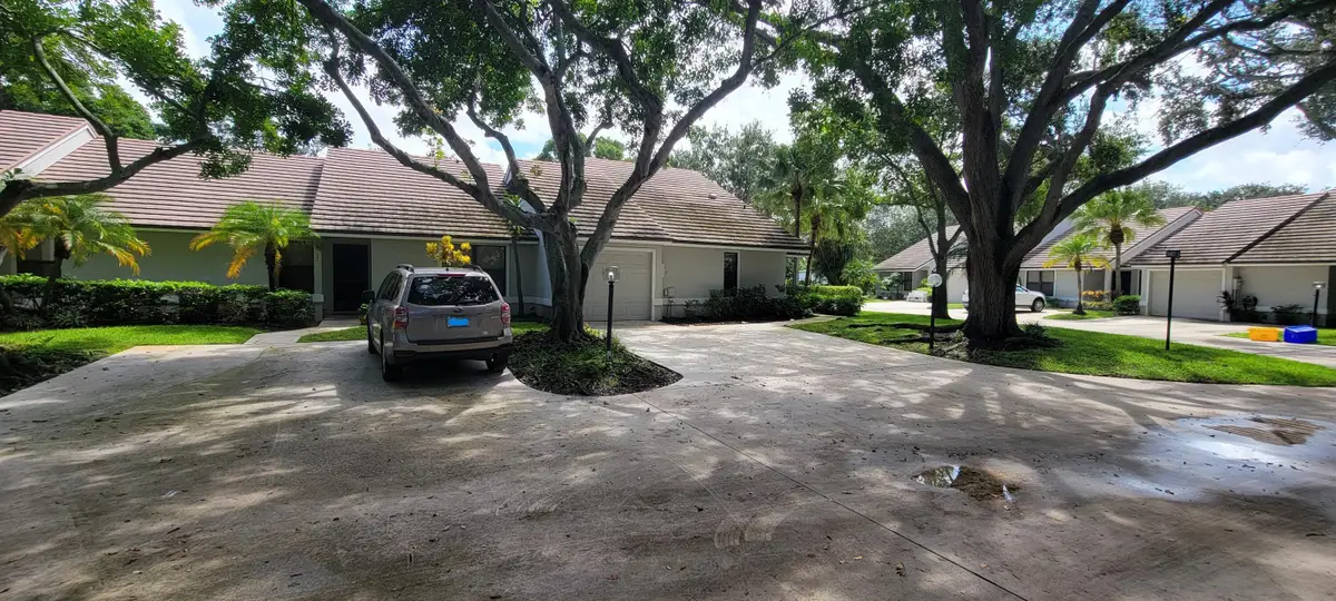 701 Bannock Lane, Palm Beach Gardens, FL 33418 - #1