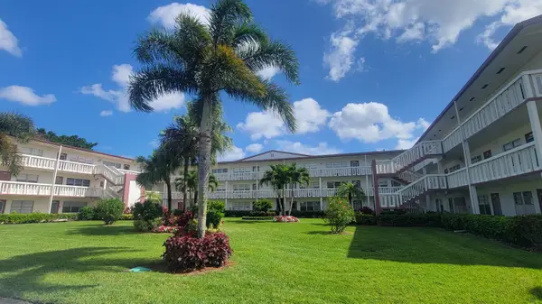 613 Fanshaw O, Boca Raton, FL 33434