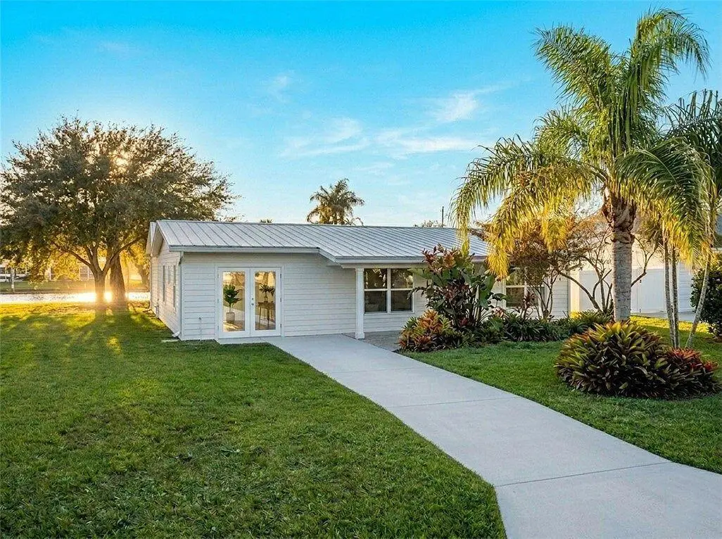 241 14th Place, Vero Beach, FL 32960 - #1