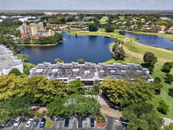 16325 Golf Club Road #302, Weston, FL 33326