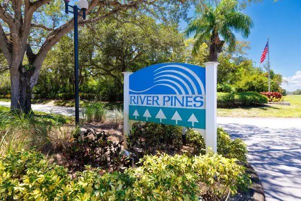 6197 SE Riverboat Drive #1008, Stuart, FL 34997