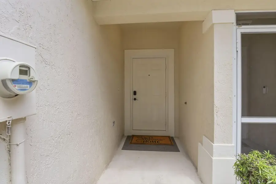 9069 Tremezzo Lane, Boynton Beach, FL 33472 - #3
