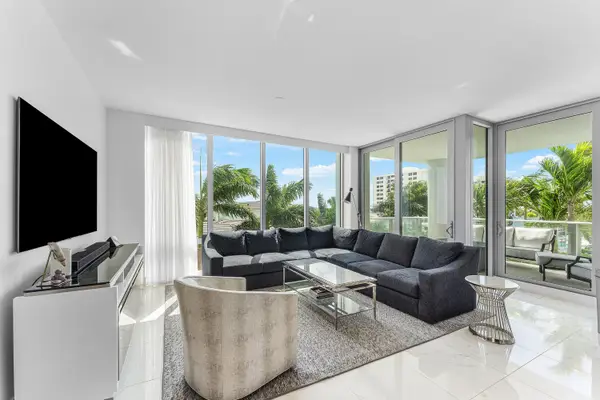 2 Water Club Way #403, North Palm Beach, FL 33408