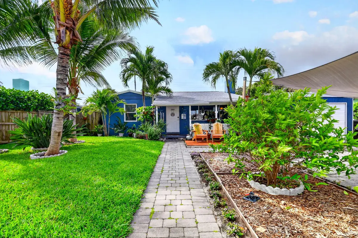 1010 Churchill Circle S, West Palm Beach, FL 33405 - #1
