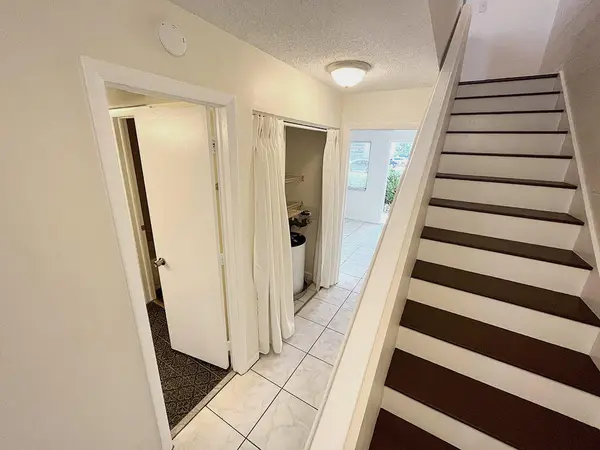 2828 Tennis Club Drive #207, West Palm Beach, FL 33417