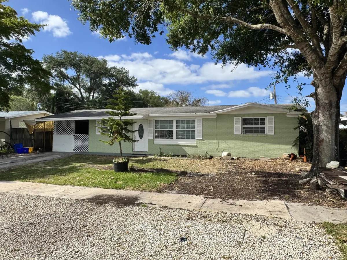 5807 Sullivan Road, Jupiter, FL 33458 - #1