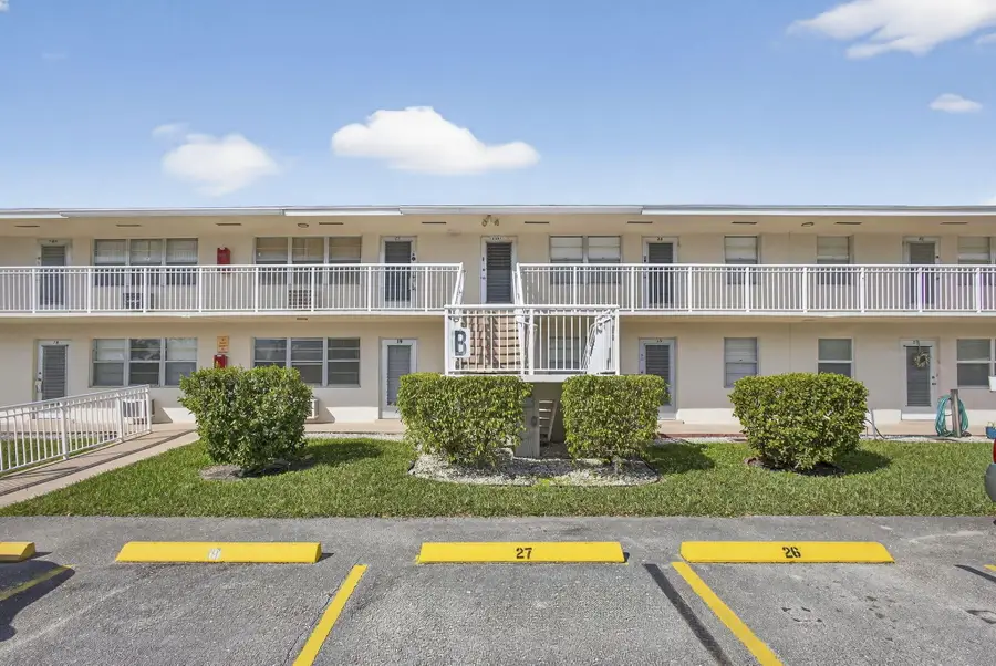 19 Hastings B, West Palm Beach, FL 33417 - #2