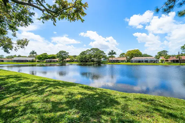 16605 Boca Delray Drive, Delray Beach, FL 33484