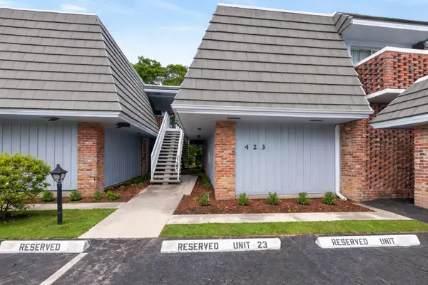 423 Pine Tree Court #23, Atlantis, FL 33462