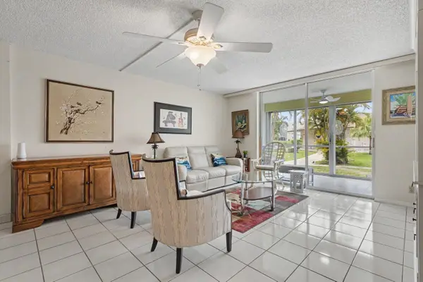 414 SE 10th Street #102, Dania Beach, FL 33004
