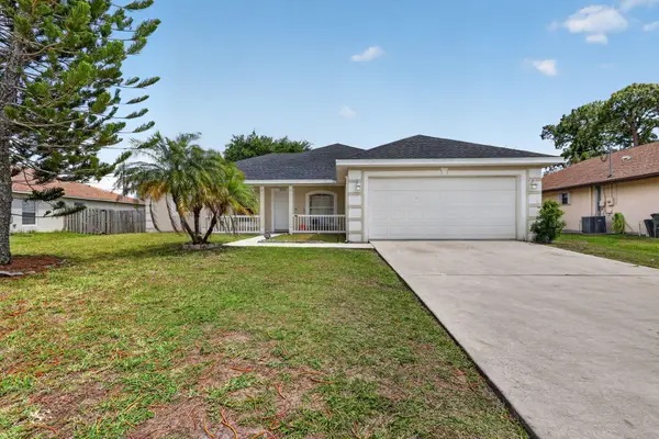 2979 SW Moody Terrace, Port St Lucie, FL 34953