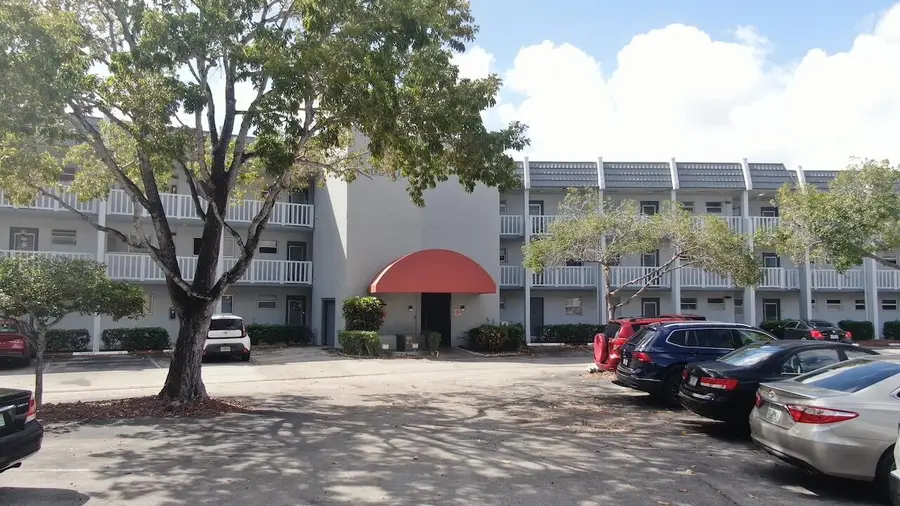 6570 Royal Palm Boulevard #106j, Margate, FL 33063 - #2