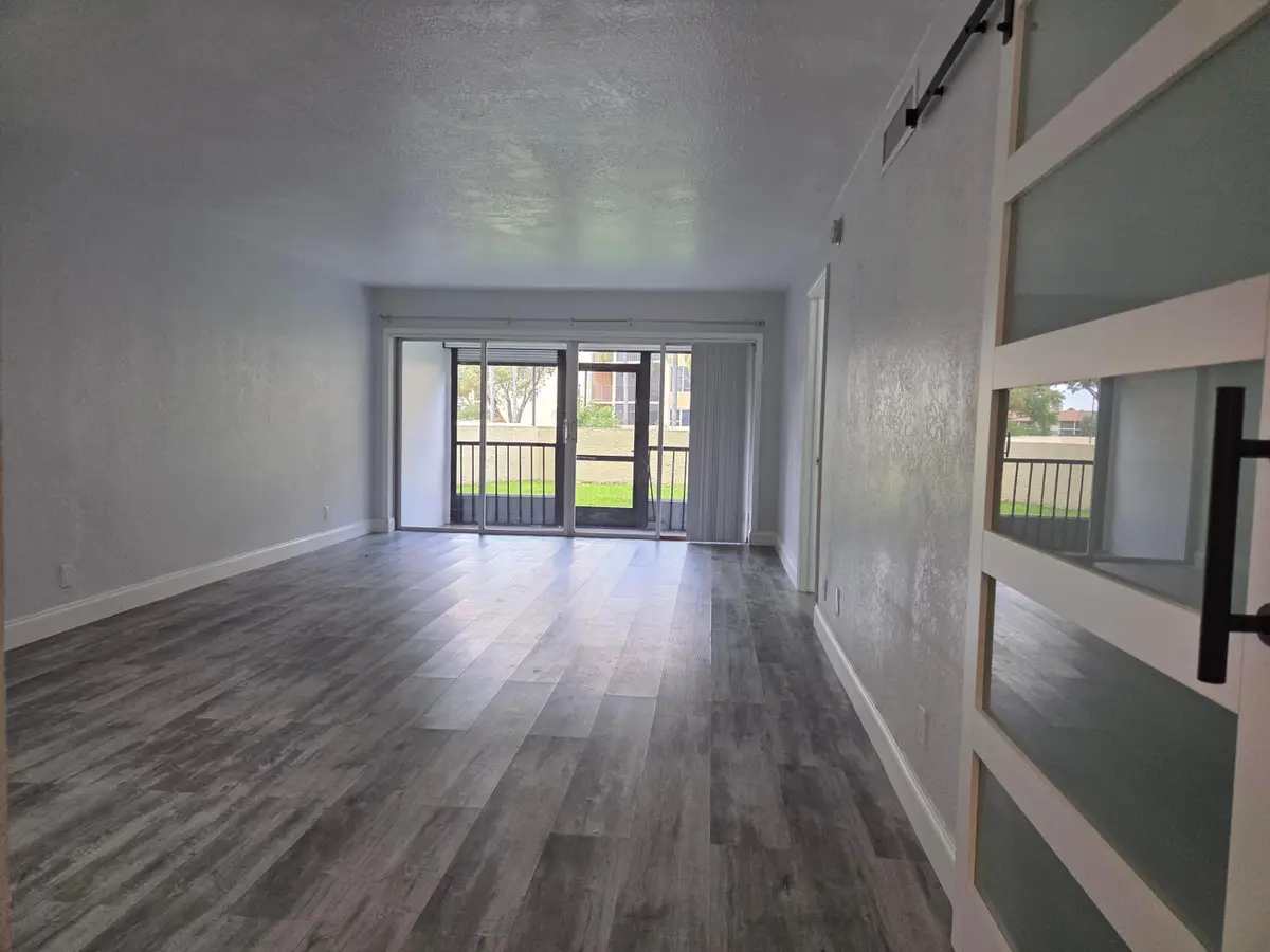 3905 N Nob Hill Road #Apt 110, Sunrise, FL 33351 - #1