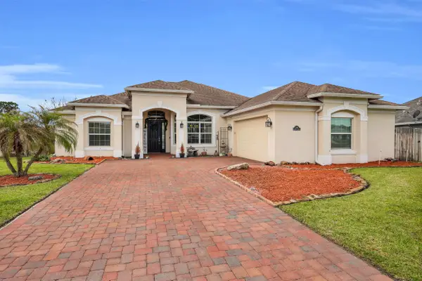 5816 NW Whitecap Road, Port St Lucie, FL 34986
