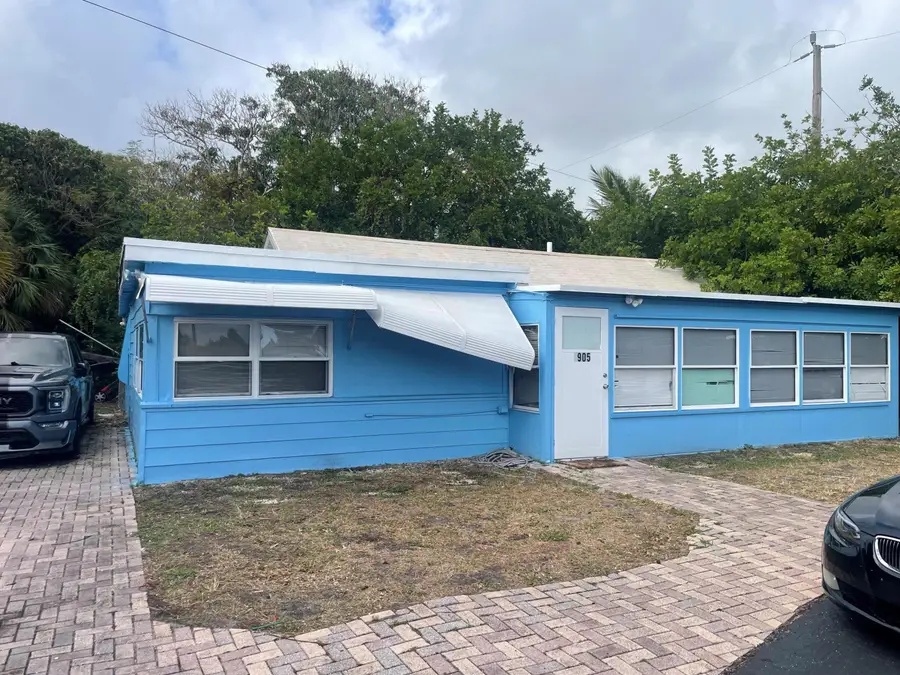 1905 Florida Street, Lake Worth Beach, FL 33460 - #2