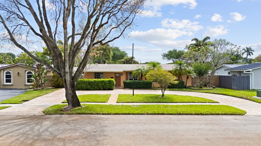 5018 SW 91st Terrace, Cooper City, FL 33328 - #2