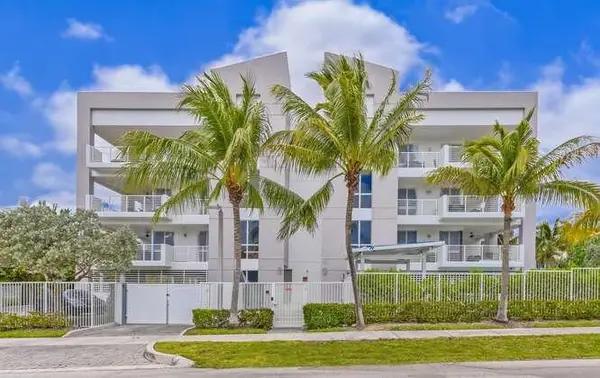 51 SE 19th Avenue #401, Deerfield Beach, FL 33441