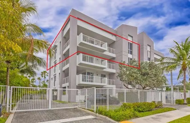 51 SE 19th Avenue #401, Deerfield Beach, FL 33441 - #2