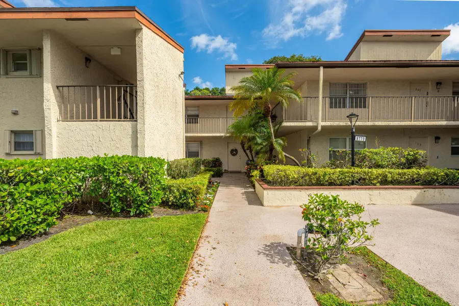 8770 Holly Court #101, Tamarac, FL 33321 - #3