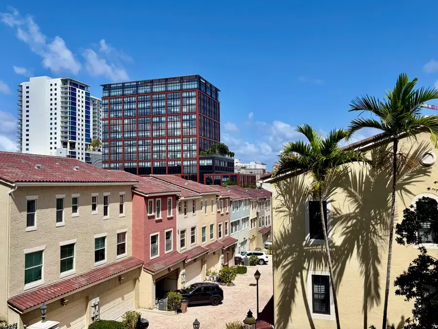 403 N Sapodilla Avenue #307, West Palm Beach, FL 33401 - #2