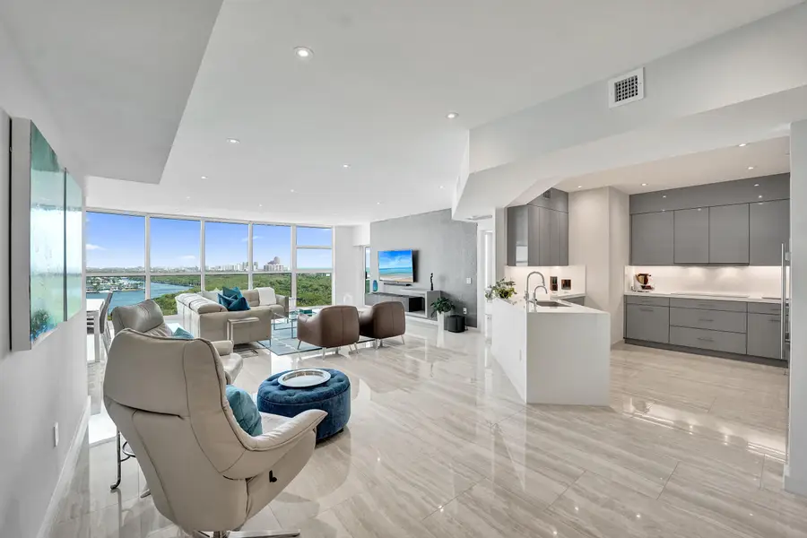 2845 NE 9th Street #Ph5, Fort Lauderdale, FL 33304 - #3