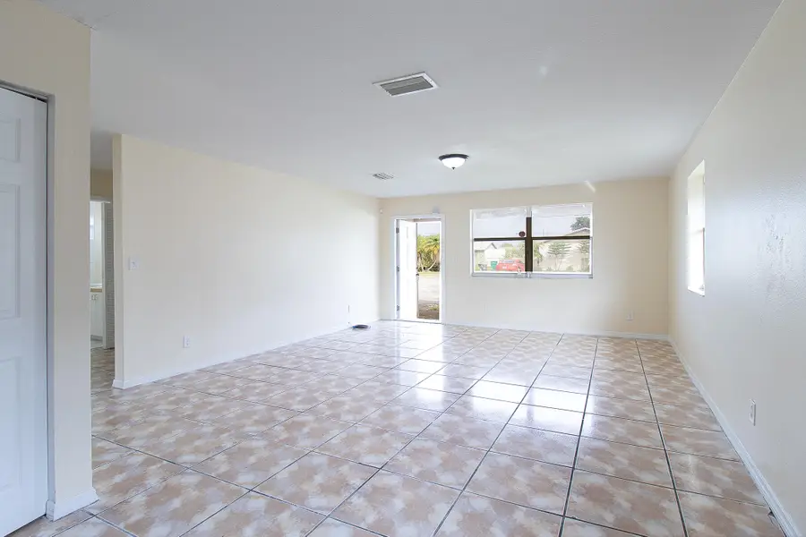 455 NW 14th Street, Florida City, FL 33034 - #3