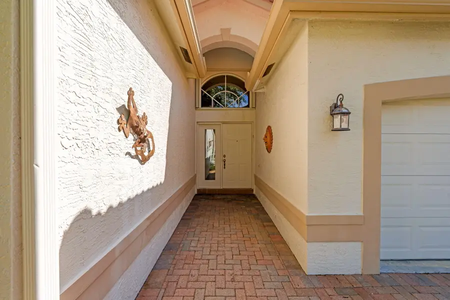 6530 Hawaiian Avenue, Boynton Beach, FL 33437 - #2