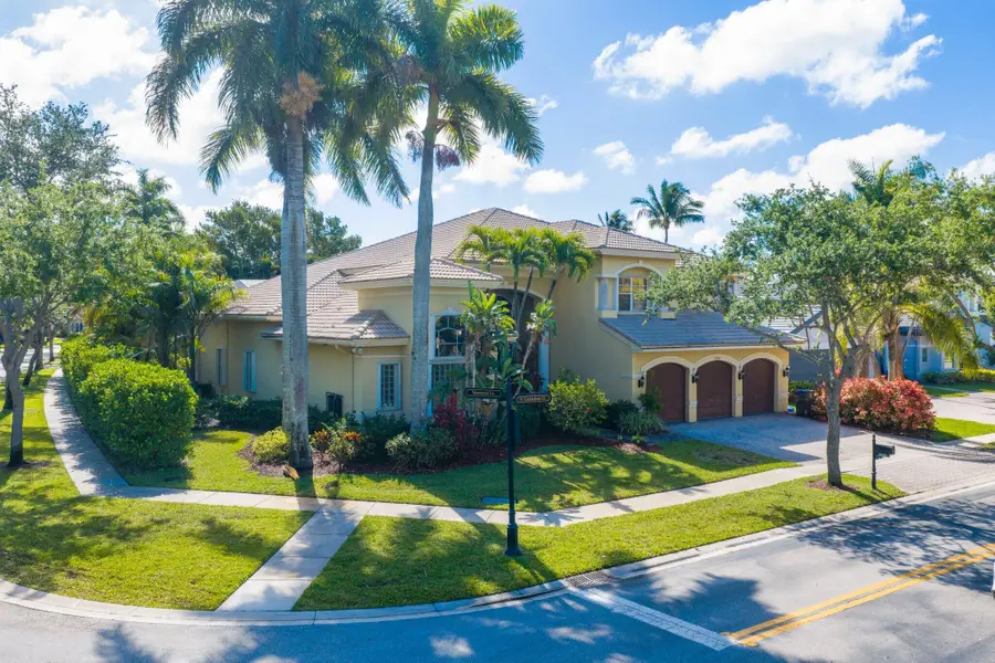 19234 S Creekshore Court, Boca Raton, FL 33498 - #2