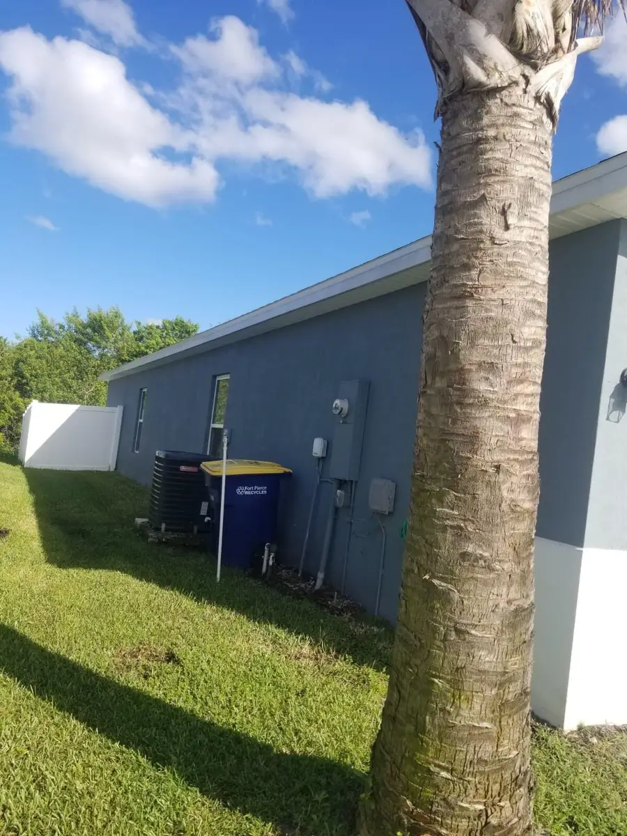 3376 N Park Drive, Fort Pierce, FL 34982 - #2