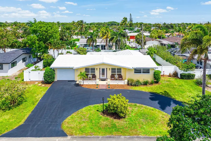2741 NE 52nd Street, Lighthouse Point, FL 33064 - #2