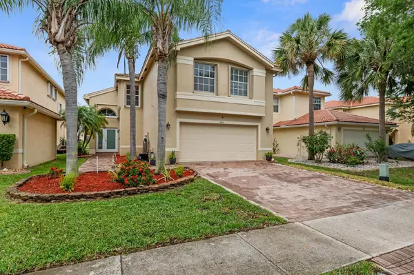 5217 Rising Comet Lane, Greenacres, FL 33463