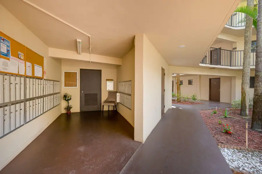 5220 Las Verdes Circle #108, Delray Beach, FL 33484 - #2