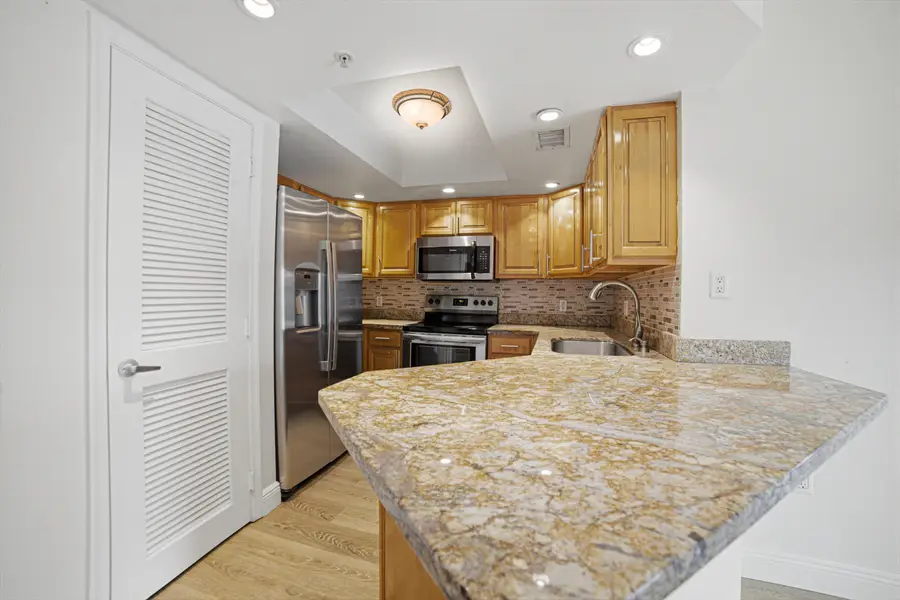 2009 SE 10th Avenue #309, Fort Lauderdale, FL 33316 - #3