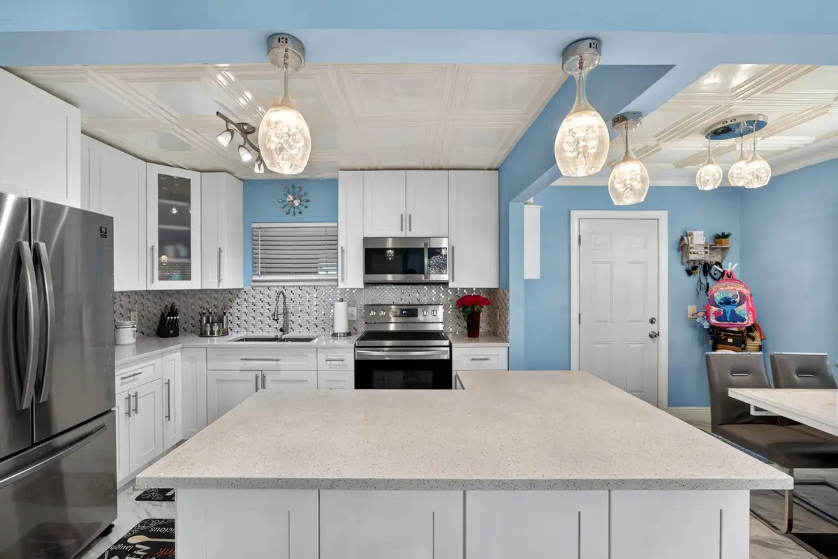 1020 Avon Road, West Palm Beach, FL 33401 - #1