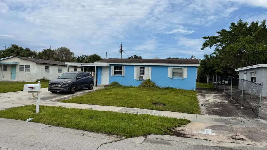 311 NW 11th Avenue, Delray Beach, FL 33444 - #2