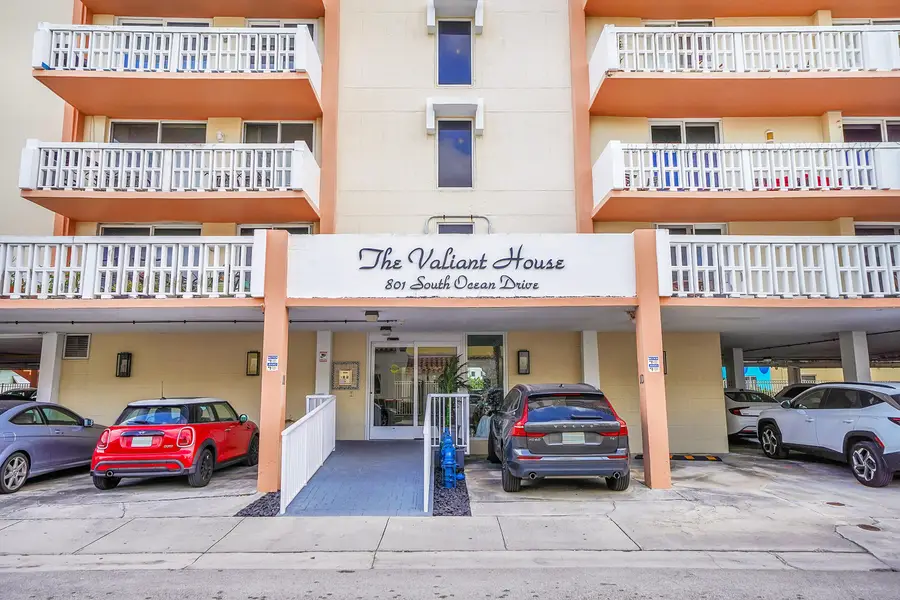 801 S Ocean Drive #404, Hollywood, FL 33019 - #2