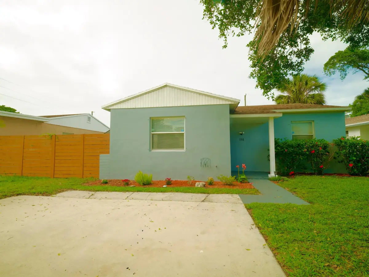 158 W 25th Street, Riviera Beach, FL 33404 - #1