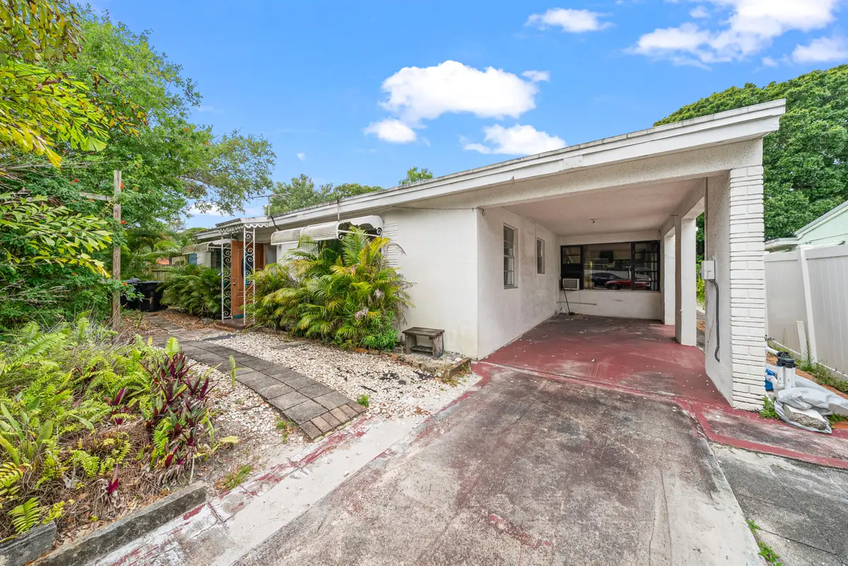 1405 SW 19th Avenue, Fort Lauderdale, FL 33312 - #1