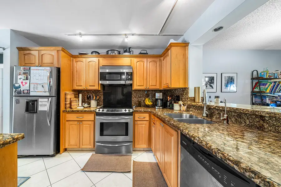 2900 SW 22nd Circle #221f, Delray Beach, FL 33445 - #3
