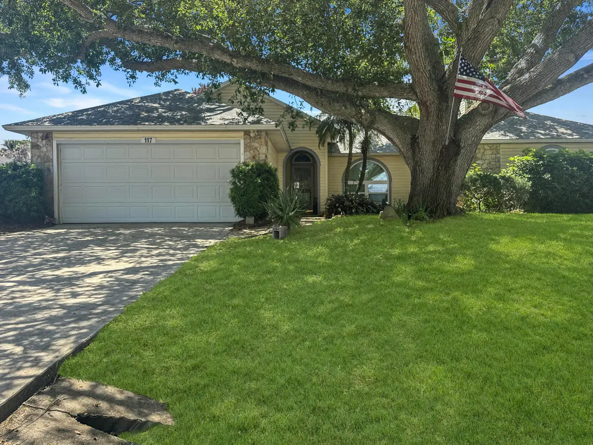 117 Hinchman Avenue, Sebastian, FL 32958 - #1
