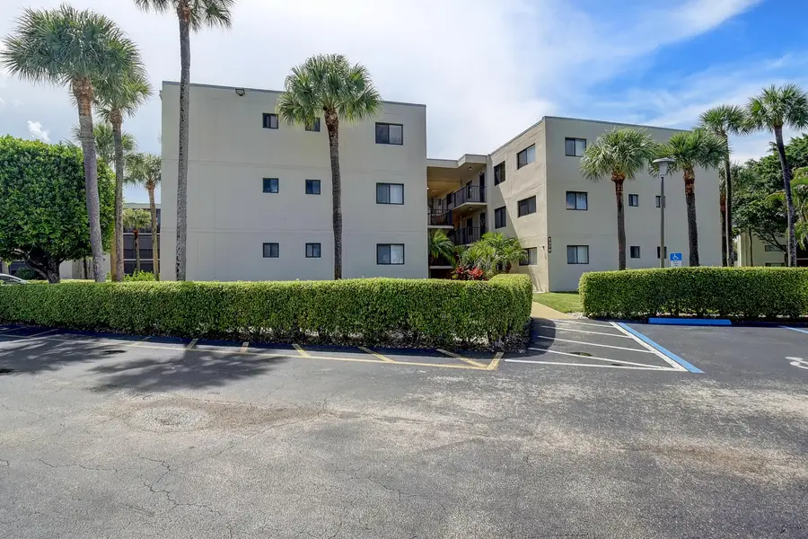 5370 Las Verdes Circle #324, Delray Beach, FL 33484 - #3