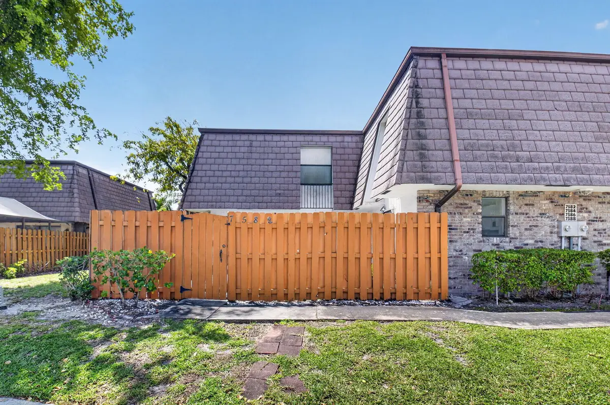 7582 Courtyard Run E #7582, Boca Raton, FL 33433 - #1