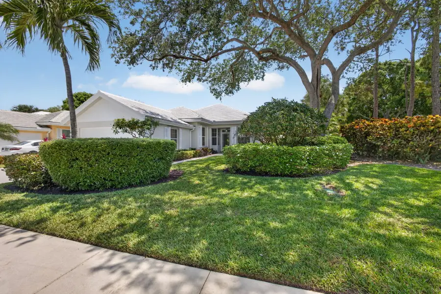 8773 Wakefield Drive, Palm Beach Gardens, FL 33410 - #3