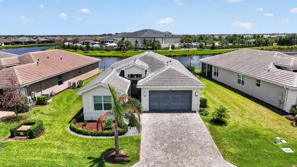 11869 SW Poseidon Way, Port St Lucie, FL 34987