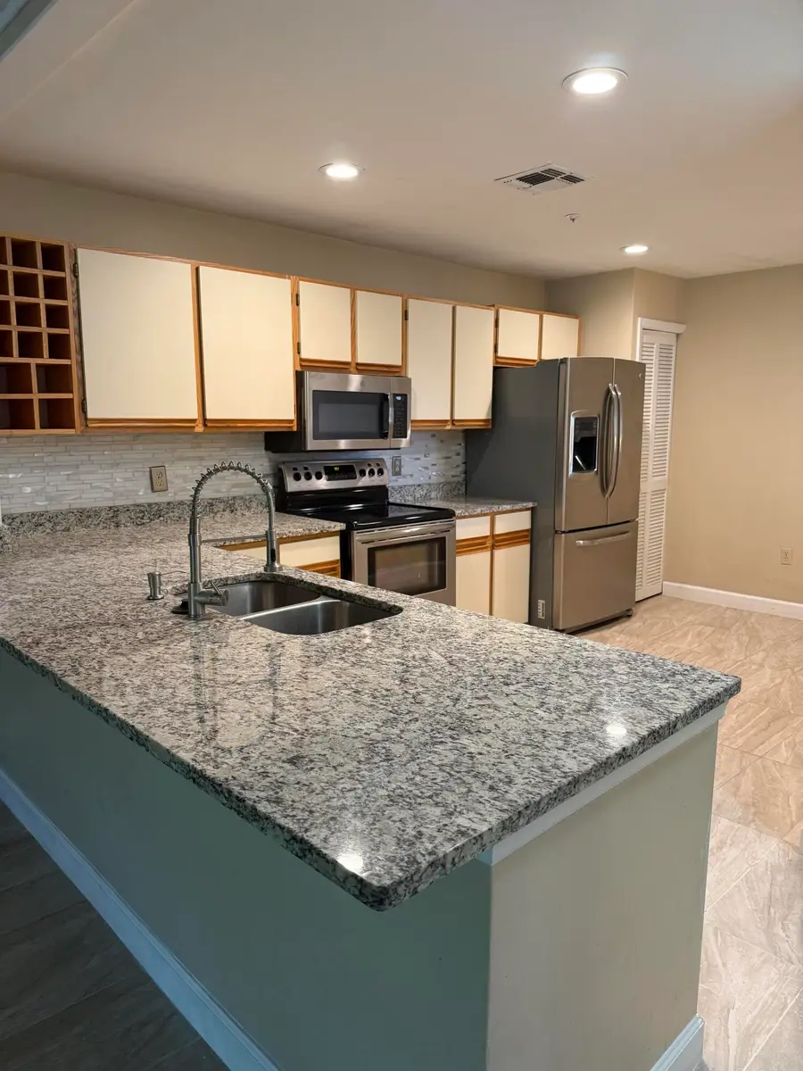 683 Post Oak Circle #105, Altamonte Springs, FL 32701 - #3