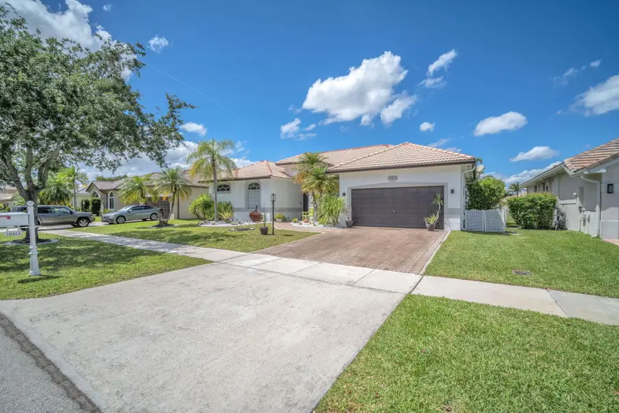 16423 Segovia Circle S, Fort Lauderdale, FL 33331 - #3