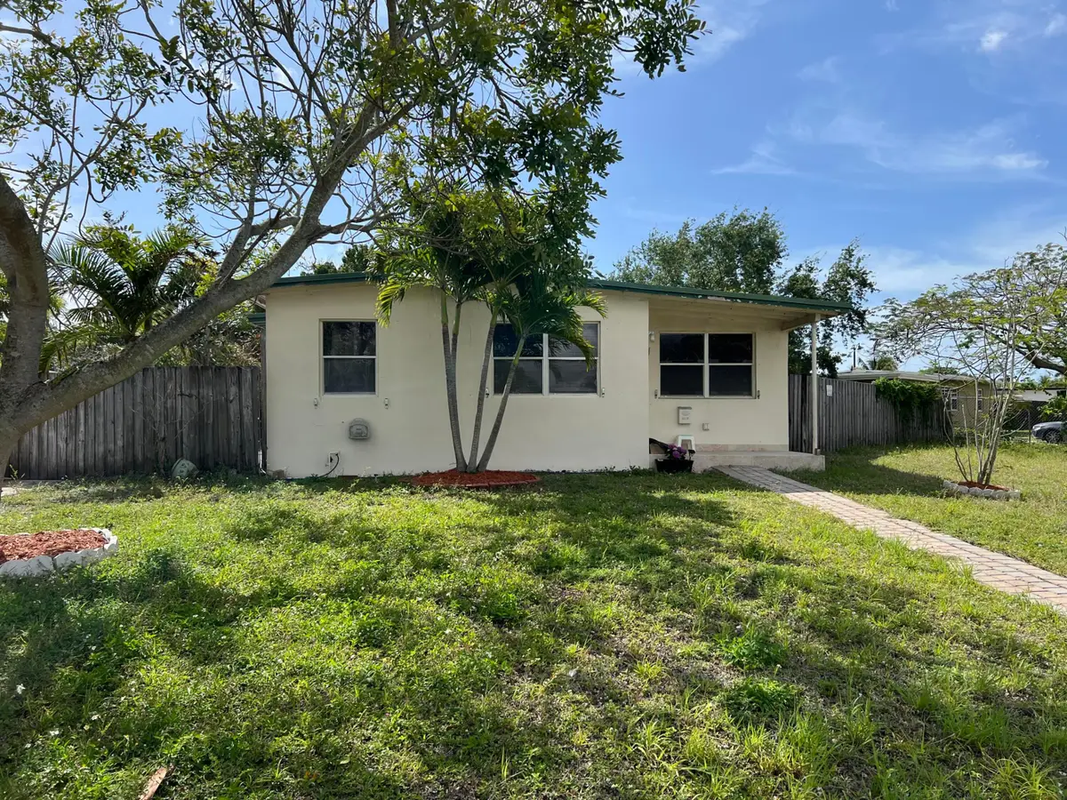 4310 NE 13th Avenue, Pompano Beach, FL 33064 - #1