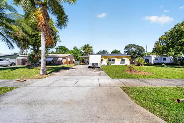 5730 NE 6th Terrace, Oakland Park, FL 33334