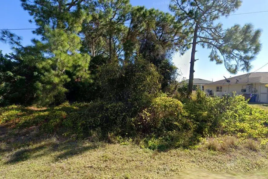 493 Linden Avenue S, Lehigh Acres, FL 33974 - #1
